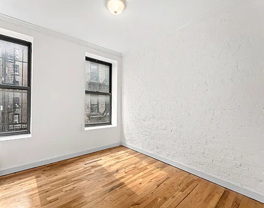 12th St & 3rd Ave - Photo Thumbnail 5
