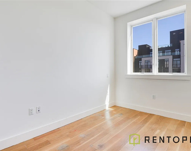 894 Bushwick Avenue - Photo Thumbnail 4