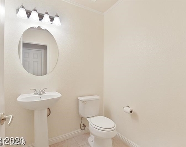 3067 Emerald Wind Street - Photo Thumbnail 14