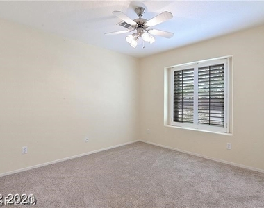 3067 Emerald Wind Street - Photo Thumbnail 22