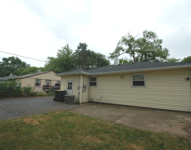 2713 Wilke Road - Photo Thumbnail 13