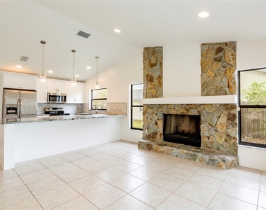 2511 Sagebrush Road - Photo Thumbnail 16