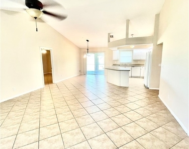 1715 Nw 9th Place - Photo Thumbnail 1