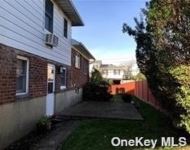 10 Jefferson Avenue - Photo Thumbnail 14