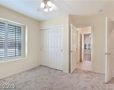 3067 Emerald Wind Street - Photo Thumbnail 23