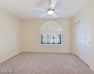 3067 Emerald Wind Street - Photo Thumbnail 25