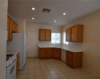 3617 Kittiwake Road - Photo Thumbnail 2