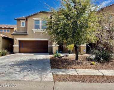 10447 S Boothill Way - Photo Thumbnail 1