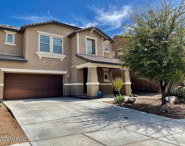 10447 S Boothill Way - Photo Thumbnail 0