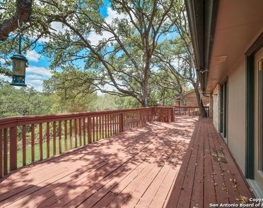 16927 Hidden Oak Woods - Photo Thumbnail 38