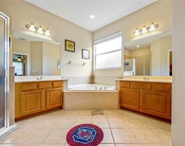 210 Venetian Bay Circle - Photo Thumbnail 7