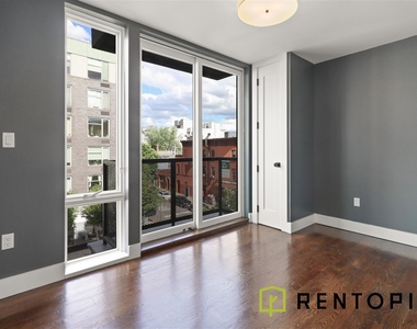 383 Union Avenue - Photo Thumbnail 1