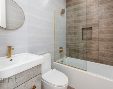 808 Putnam Avenue - Photo Thumbnail 14