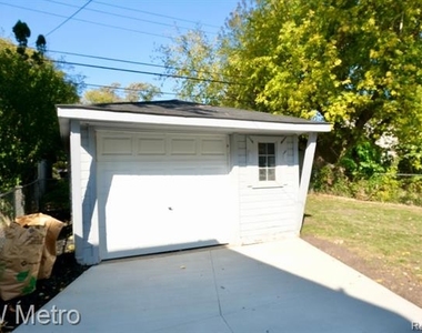 2309 Barrett Avenue - Photo Thumbnail 1