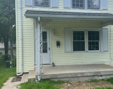 1504 Berry Street - Photo Thumbnail 0