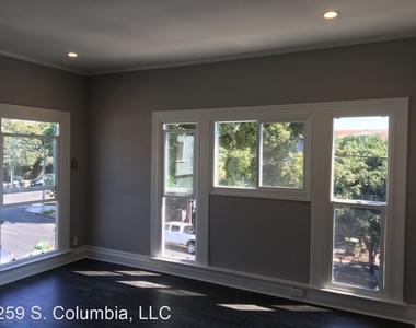 259 Columbia Ave - Photo Thumbnail 1