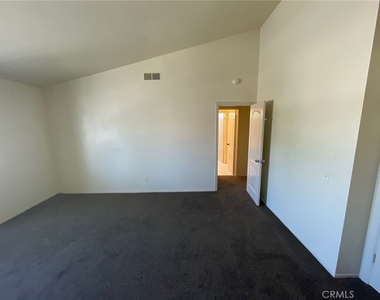 30275 Avenir Way - Photo Thumbnail 24