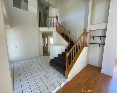 30275 Avenir Way - Photo Thumbnail 11