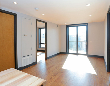 15 Cedar Street - Photo Thumbnail 2