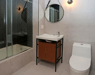 15 Cedar Street - Photo Thumbnail 5