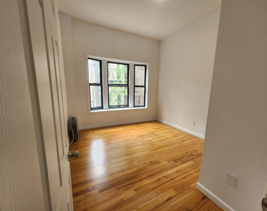 600 West 138th Street - Photo Thumbnail 1