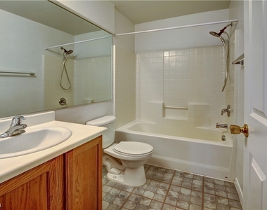 5332 Carlsbad Heights Street - Photo Thumbnail 15