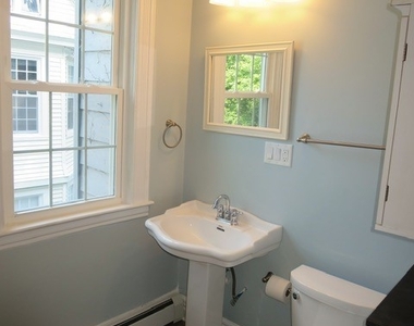 1725 James Street - Photo Thumbnail 7