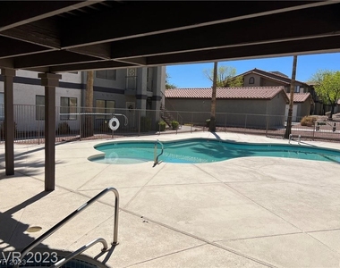 1575 W Warm Springs Road - Photo Thumbnail 20
