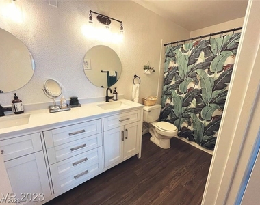 1575 W Warm Springs Road - Photo Thumbnail 8