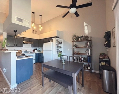 1575 W Warm Springs Road - Photo Thumbnail 4