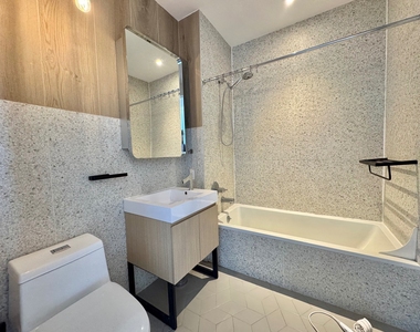 260 Knickerbocker Avenue - Photo Thumbnail 4
