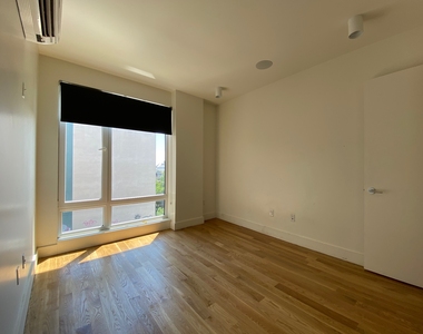 1068 Fulton Street - Photo Thumbnail 2