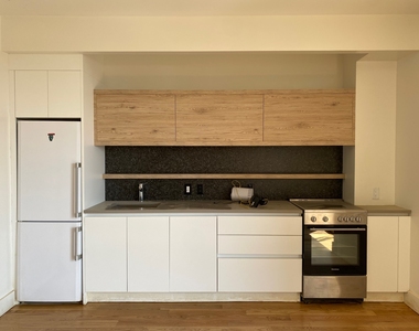 1068 Fulton Street - Photo Thumbnail 3