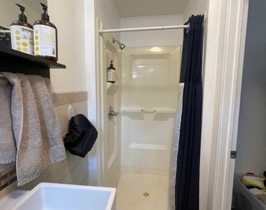 59 Halsey Street - Photo Thumbnail 7