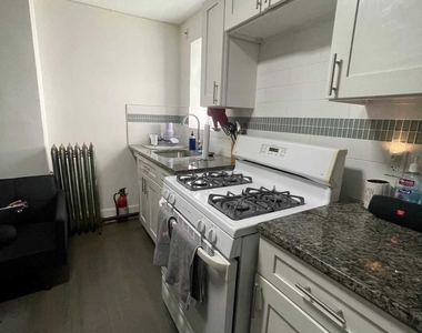59 Halsey Street - Photo Thumbnail 1