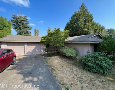 8820 Sw Oxbow Terrace - Photo Thumbnail 0