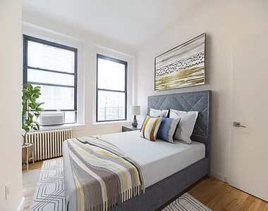 135 William Street - Photo Thumbnail 5