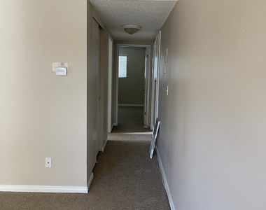 2810 Brea Boulevard - Photo Thumbnail 11