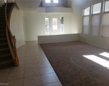 6808 Tarpon Springs Court - Photo Thumbnail 27