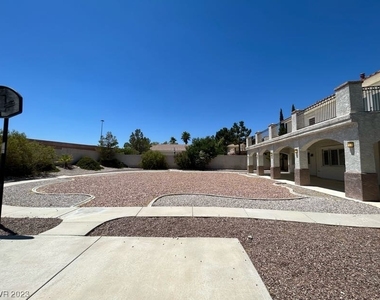 9735 Phoenician Avenue - Photo Thumbnail 60