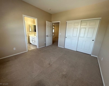 9735 Phoenician Avenue - Photo Thumbnail 53