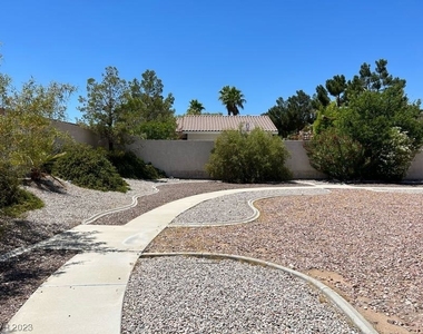 9735 Phoenician Avenue - Photo Thumbnail 66