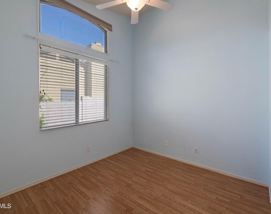 7108 E Laguna Azul Avenue - Photo Thumbnail 33