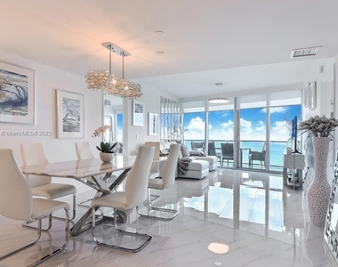 17001 Collins Ave - Photo Thumbnail 8