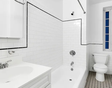1 Jane Street - Photo Thumbnail 4