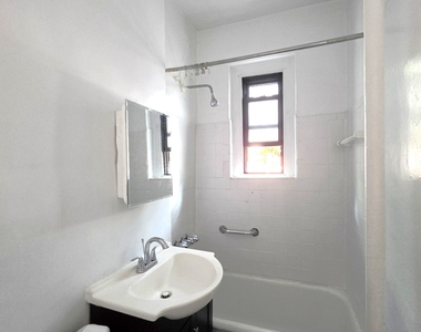 21-15 33rd Street - Photo Thumbnail 12