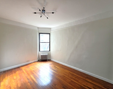 21-15 33rd Street - Photo Thumbnail 8