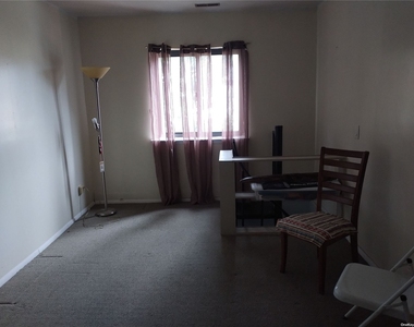 135-22 223rd Street - Photo Thumbnail 10