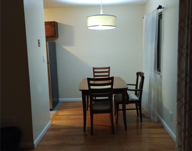 135-22 223rd Street - Photo Thumbnail 3