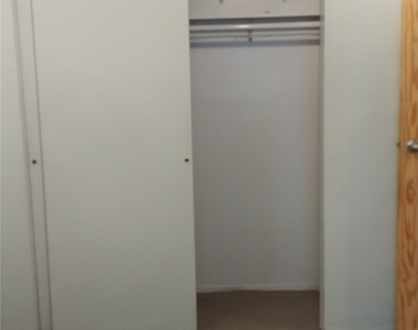 135-22 223rd Street - Photo Thumbnail 13